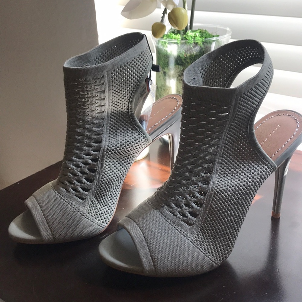 ZARA NEOPRENE SOCK STYLE HIGH HEEL SANDAL BOOT